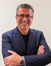 Adriano Santos