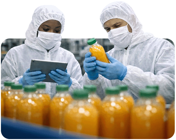 Imagem-um-homem-e-uma mulher-trabalhando-na-industria-1